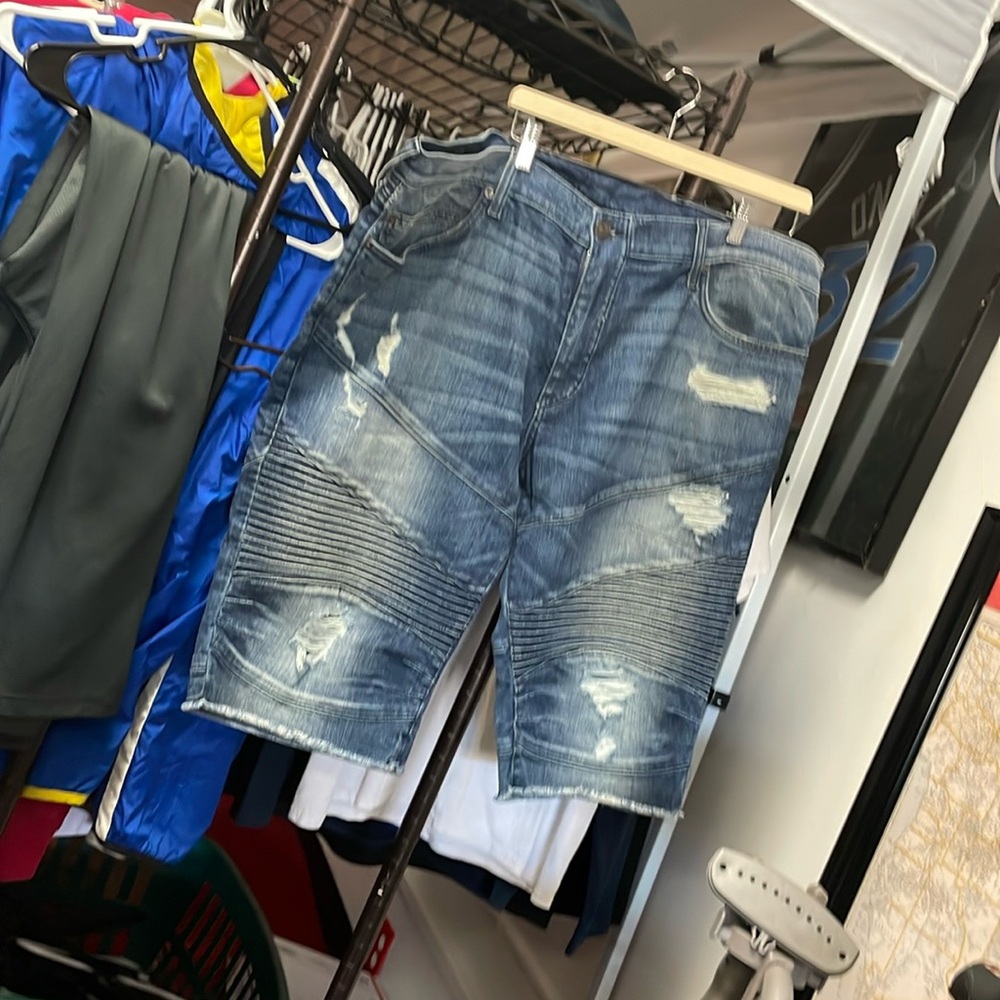 Men's Distressed Denim Shorts